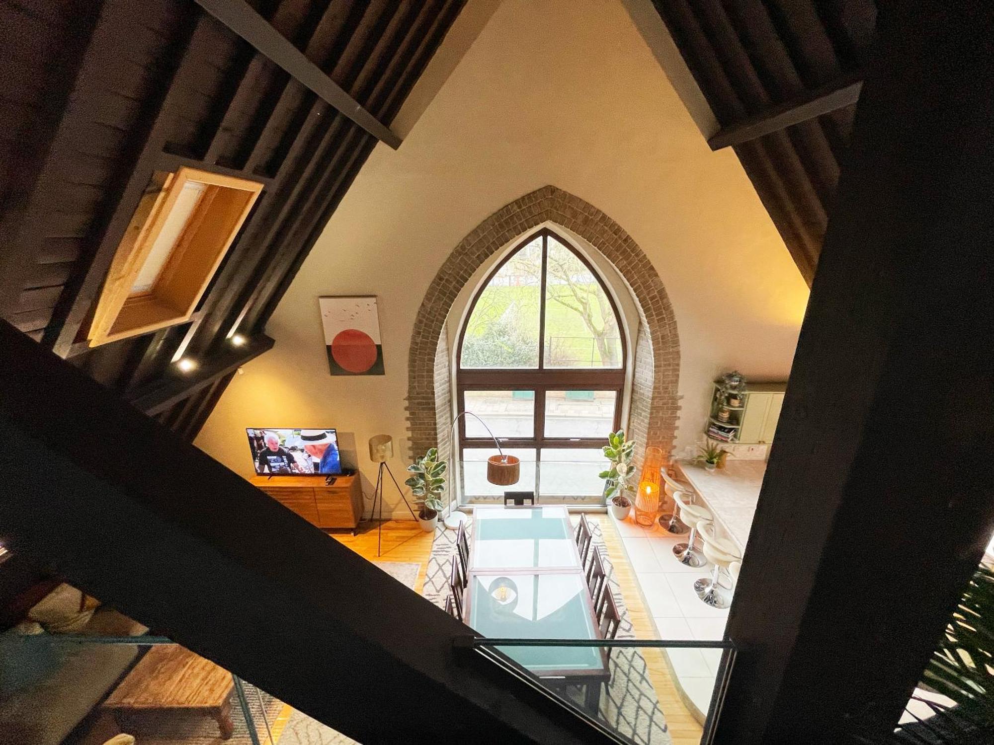 Apartamento Unique Crystal Palace Park Church Conversion Londres